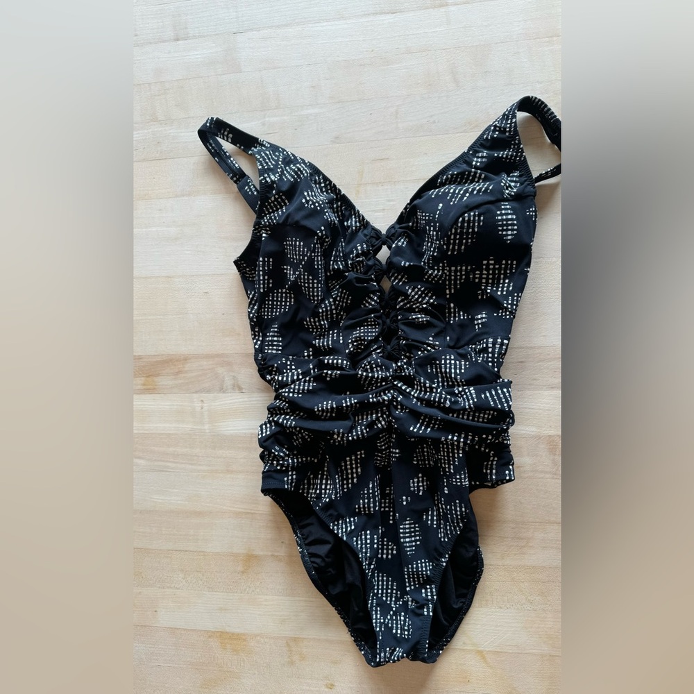 Gottex Profile Swimsuit One Piece Pepita V-Neck Cutout Black